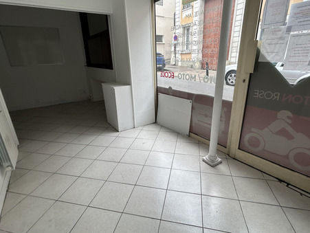 Local commercial 920 &euro;  Réf. 00086.003 Écouen