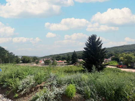 NOHANENT  130 000 €