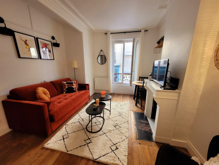 PARIS 17EME ARRONDISSEMENT  935 €