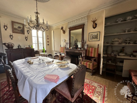 Vente propriété 450 500 € Bourges