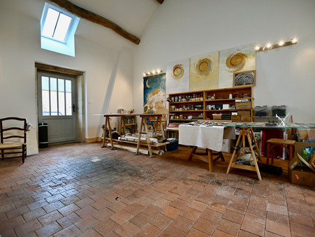 Maison sur Vézelay ; prix nous consulter ; A vendre Réf. 33_FLIP2023057