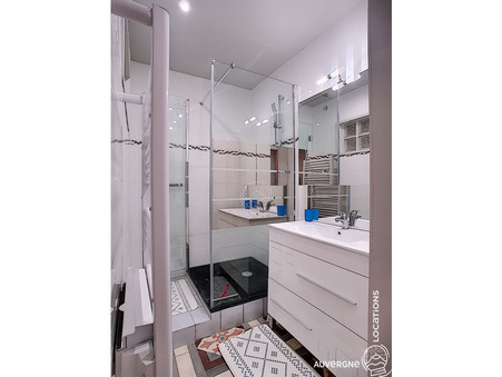 Location Maison Murol Réf. WOLLO - Slide 9