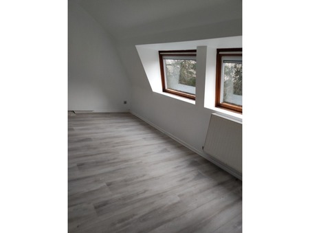 ROUBAIX  820 €