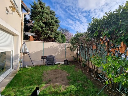 Croissy-sur-Seine 2 420 €