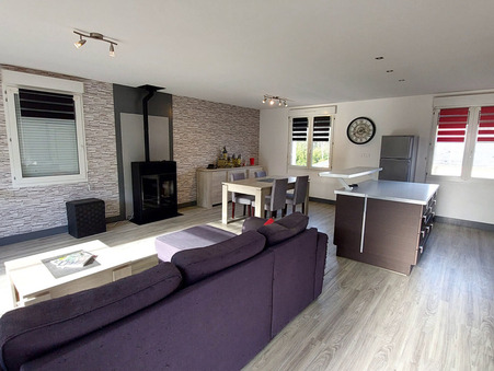 A vendre maison Cosse le Vivien 53230; prix nous consulter