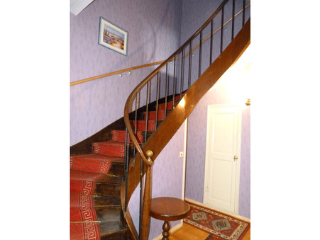 A vendre maison Cosse le Vivien 53230; prix nous consulter