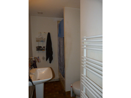 Immeuble sur Cosse le Vivien ; prix nous consulter ; A vendre Réf. M89516