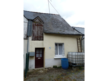 A vendre maison Cosse le Vivien 53230; prix nous consulter