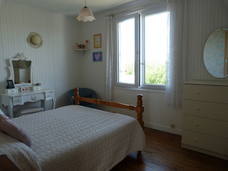 A vendre maison Renaze 53800; prix nous consulter