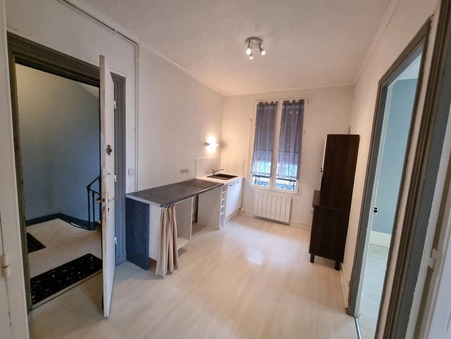 Croissy-sur-Seine  900 €