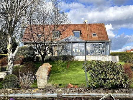 Gennes-Ivergny  455 840 €