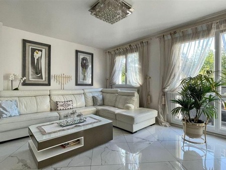 Créteil  442 000 €