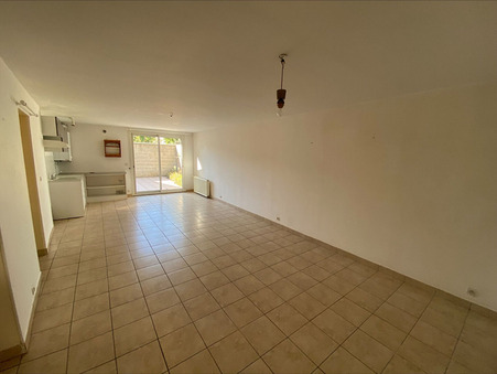 A vendre immeuble Chateau Gontier sur Mayenne 53200; prix nous consulter