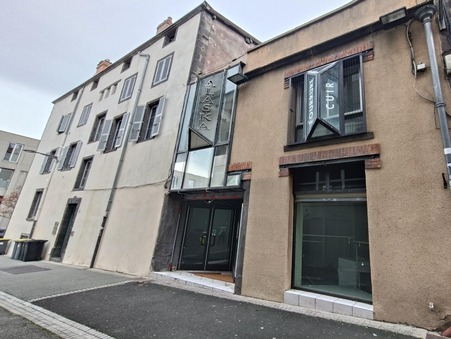 Local commercial sur Clermont Ferrand ; 2 300 €  ; Location Réf. 00