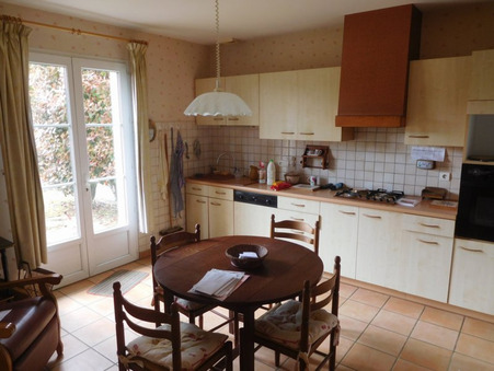 Maison 160 000 € Réf. 10113 Saint-Yrieix-la-Perche