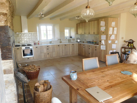 A vendre maison Saint-Paul-la-Roche 24800; 338 000 €