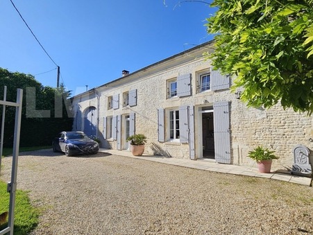 Fontaine-chalendray  244 000€