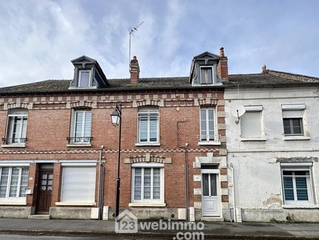 Crépy  259 400 €