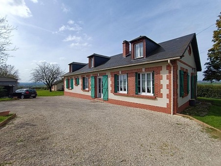 Gournay-en-Bray  271 000€