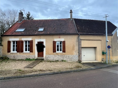 AIX VILLEMAUR PALIS  145 000 €