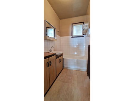 A vendre maison Trept 38460; prix nous consulter