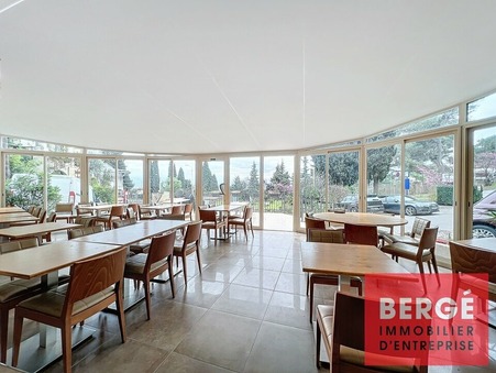 MOUGINS Nous consulter