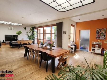 Pérenchies  799 000 €