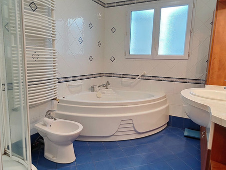 A vendre maison Eyrans 33390; prix nous consulter