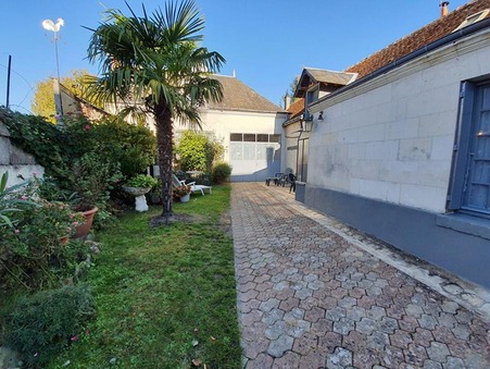 Loches  166 990 €
