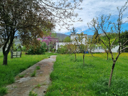 Sisteron  630 000 €
