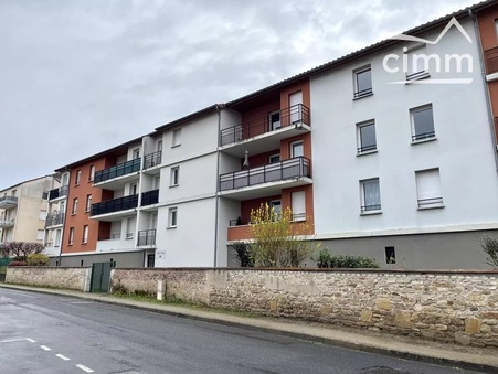 Moulins  344 €