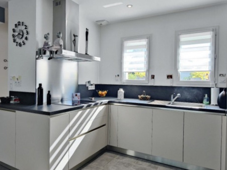 A vendre maison Bourg 33710; 280 000 € 