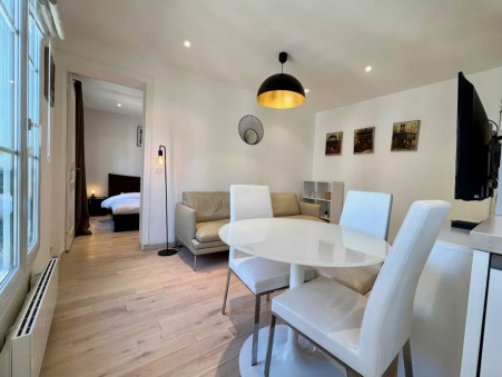 PARIS 16EME ARRONDISSEMENT 1 240 €