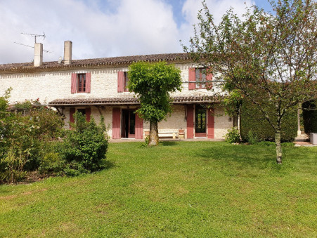 Saint-Jean-de-Duras  256 800 €