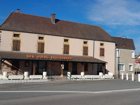 Saint yan  225 750 €