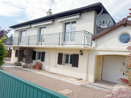 Saint leger les paray  262 500 €