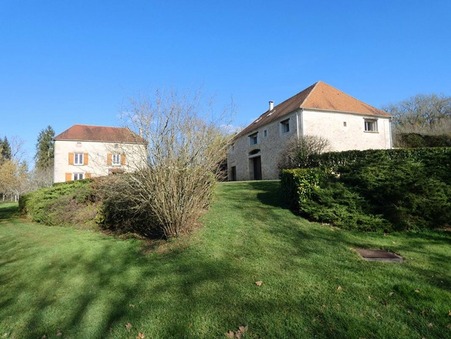 Excideuil  499 200 €