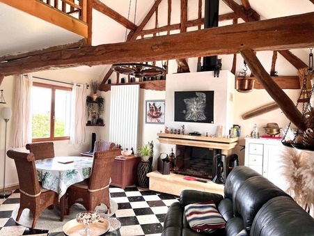 La Chapelle-Vicomtesse  190 000 €