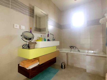 A vendre maison Saint-Denis-Lès-Bourg 01000; prix nous consulter