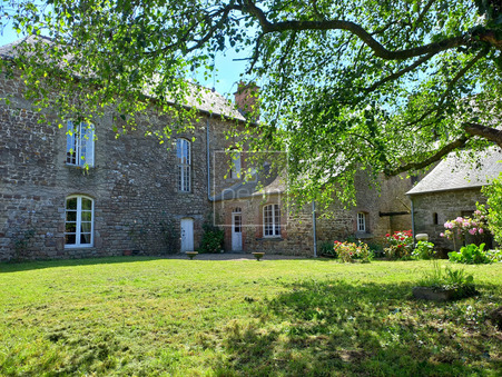Louvigné-de-Bais  272 000 €