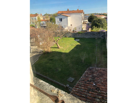 Tonnay charente  560 €