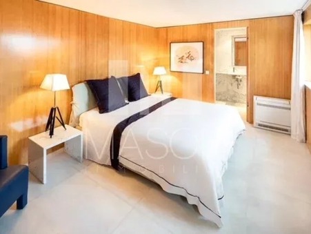 A louer maison 25 000 €  Antibes