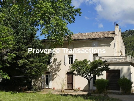 Beaumes-de-Venise  680 000€