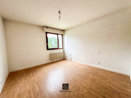 A vendre appartement Thyez 74300; 243 800 € 