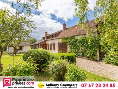Gièvres  260 500 €