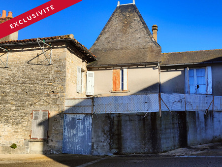 Usson-du-Poitou 20 000 €