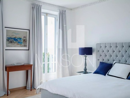 A louer maison À partir de 11 000 €  Golfe-Juan