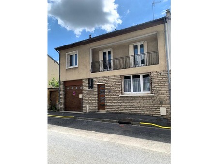 Vouziers  153 000 €