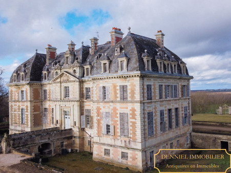 A vendre chateau Loudun 86200; 760 000 €