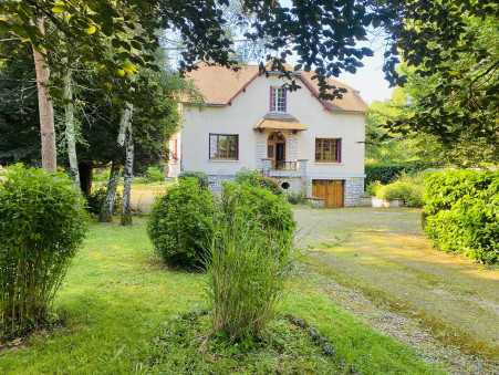 VILLEDOMER  543 400 €